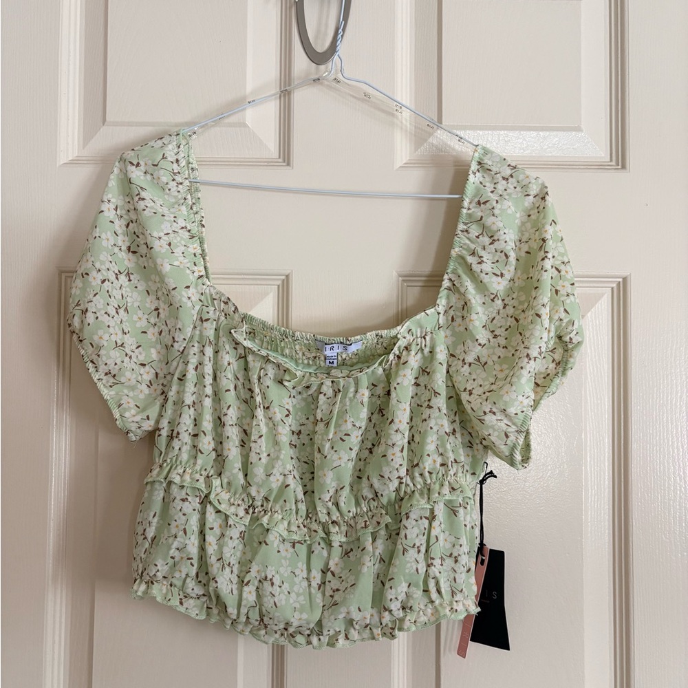 Iris Light Green Floral Puff Sleeve Blouse| Sz M